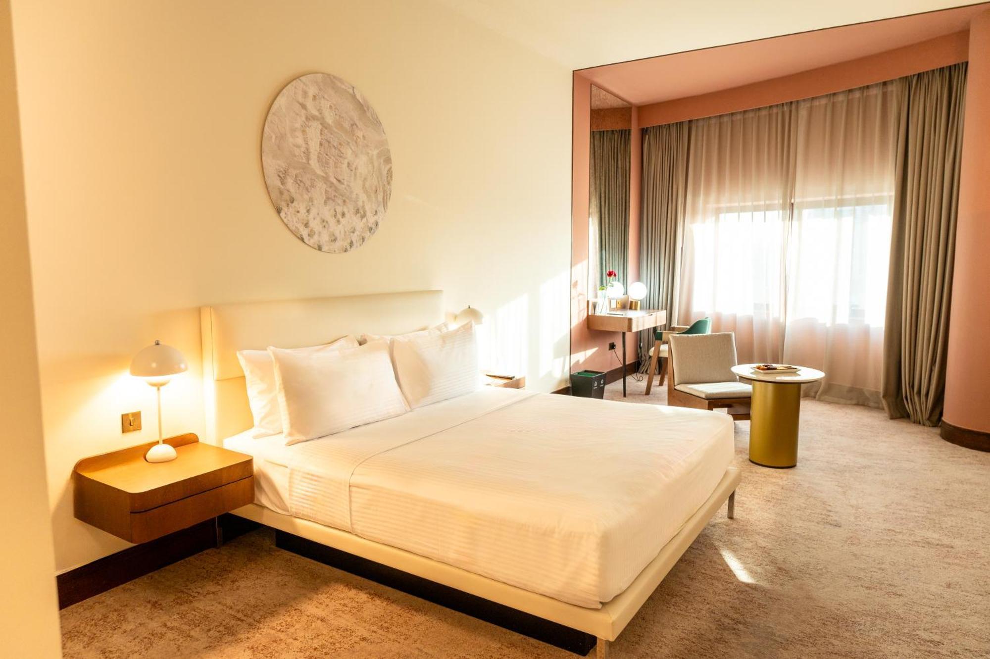 Majestic Cove Hotel - Formerly Le Meridien Fairway Дубай Экстерьер фото